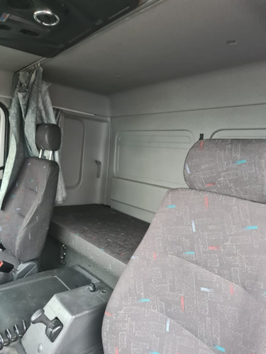 Imagem 7 de 9 de Mb Atego 2425 6x2 Ano 2012 Leito Bau 8,00mts Plataforma