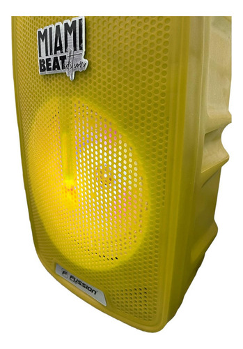 Bafle Recargable Amplificado 6.5 PuLG. Con Microfono
