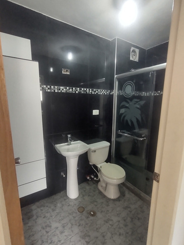 Imagen 10 de 17 de Apartamento A Estrenar 3hab