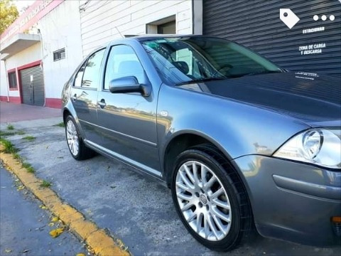 Volkswagen Bora 1.8 Highline T Tiptronic Cuero 2012