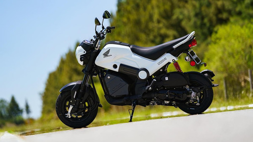 Moto Honda Navi 2025