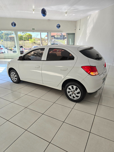 Chevrolet Onix 1.0 Lt 5p