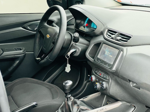 Chevrolet Onix 1.4 Lt 5p