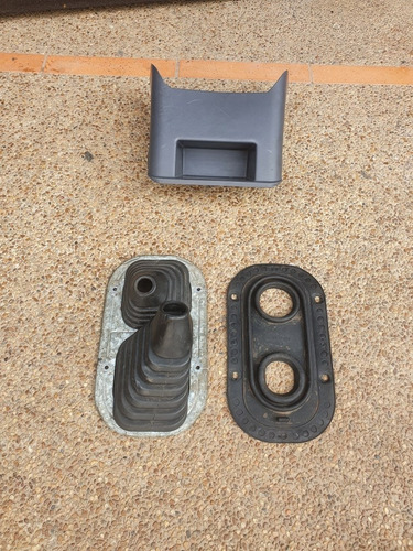 Imagen 2 de 2 de Gomas Y Base De Palancas De Cambio De Toyota Merú