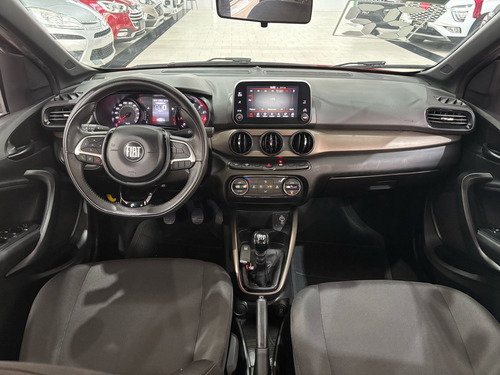 Fiat Cronos 1.3 Drive Flex 4p