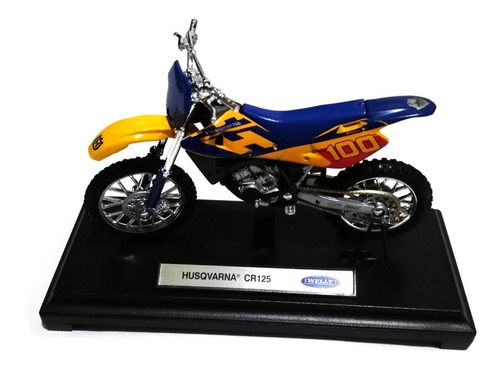 Moto De Colección A Escala 1/18 Husqvarna Cr 125 Welly 