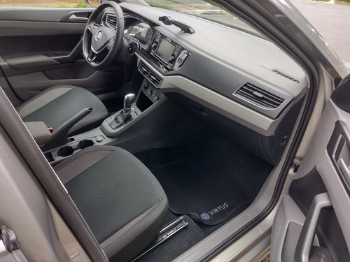 Volkswagen Virtus 1.0 Comfortline 200 Tsi Aut. 4p 6 marchas