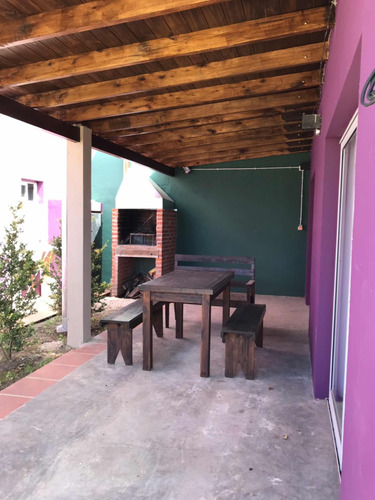 Complejo De Cabañas/ Apart. Para 4/6/7pers. Parque Y Pileta