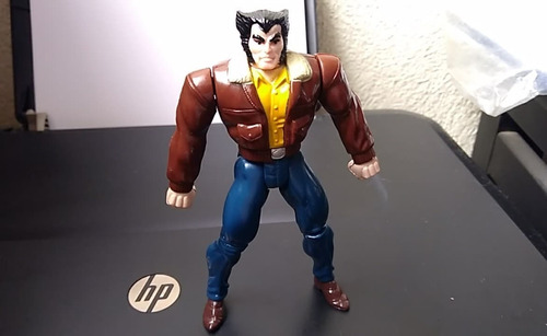 1994 Toybiz Marvel Wolverine 7th Edit Street Clothes 12.5 Cm