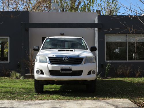 Imagen 10 de 17 de Toyota Hilux Dx 4x4 Pack Full 2,5 Turbo Intercooler
