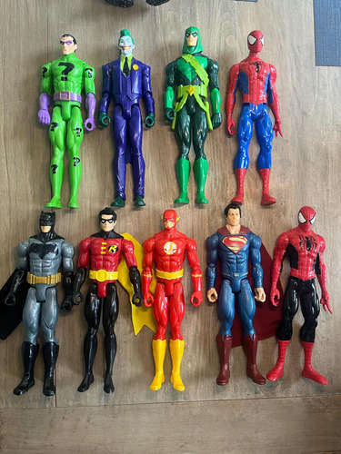 Lote 9 Muñecos 30cm Batman, Superman, Flash, Guason Y Más