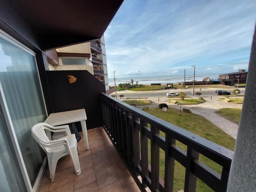 Imagen 7 de 18 de Gran Departamento Frente Al Mar, Centrico De Tres Ambientes Grandes, Excelente Estado