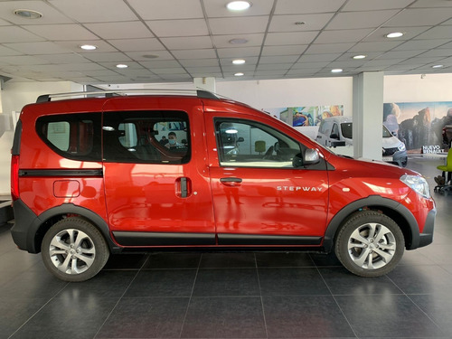 Imagen 5 de 15 de Renault Kangoo Stepway Fisica 1.6 Sce Jg
