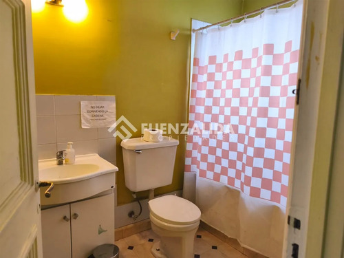 Casa Comercial En Arriendo En Las Condes