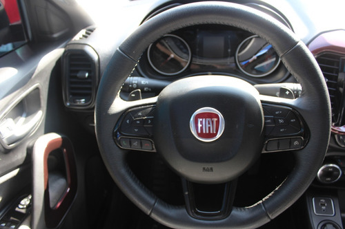 Imagem 11 de 15 de Fiat Toro Fredom 1.8 Automático 2019