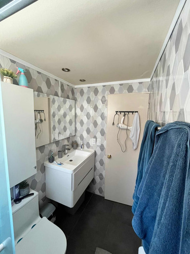 Excelente Casa 4 Dormitorios, 3 Baños, Comuna De Peñalolén