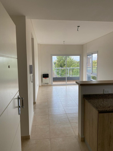 Departamento De 2 Ambientes A Estrenar - Dueño Vende