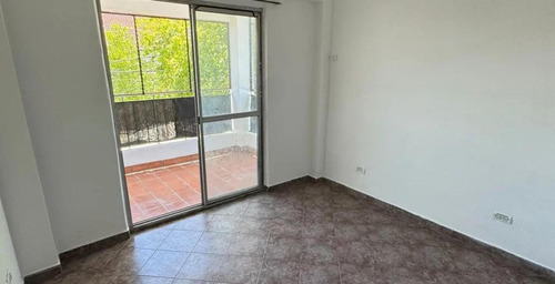 Ph En Venta - 2 Dormitorios 1 Baño - Ramos Mejía