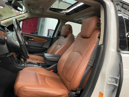 Imagen 12 de 15 de Chevrolet Traverse 2017 3.6 Lt Piel At