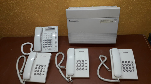 Conmutador Panasonic Kx-ta308 + Kx-t7730 Y 3 Tels. Kx-ts500 (Usado)