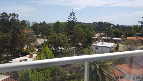 Apartamento En Alquiler Por Temporada De 3 Dormitorios En Roosevelt