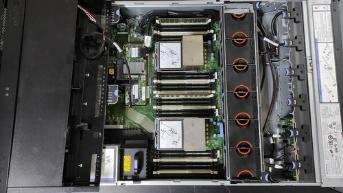 Servidor Ibm X3650 M5 / 12 Core / 128gb / 30 Tb Ssd (Usado)