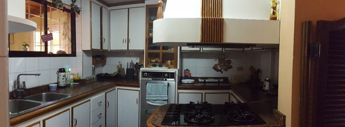 Imagen 17 de 30 de Espectacular Casa Para Una Familia Numerosa 04120656408 Cod Mls 23-5240