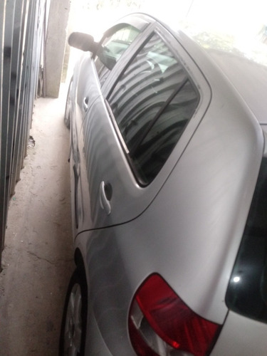 Imagem 3 de 11 de Volkswagen Fox 2007 1.0 City Total Flex 5p