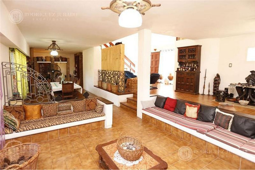 Imagen 3 de 30 de Impecable Casa Mediterranea - Rincon De Maschwitz