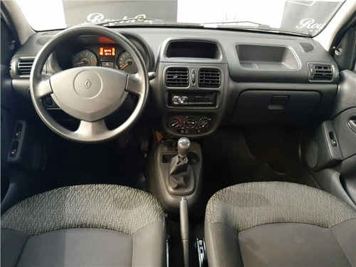Renault Clio 1.0 Authentique 16v Flex 4p Manual