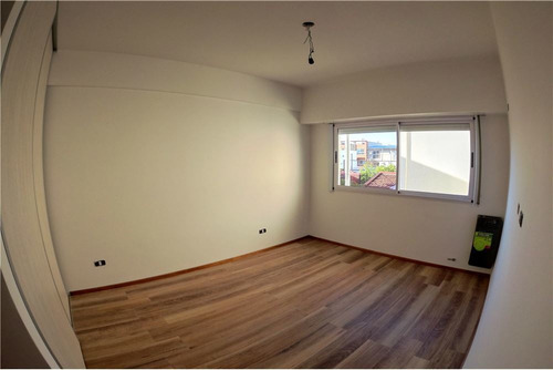 Imagen 6 de 14 de Ph 3 Ambientes Patio Y Terraza Devoto-oportunidad
