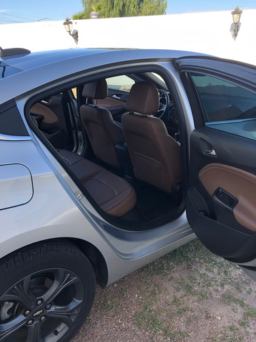 Chevrolet Cruze 1.4 Premier At Sedan