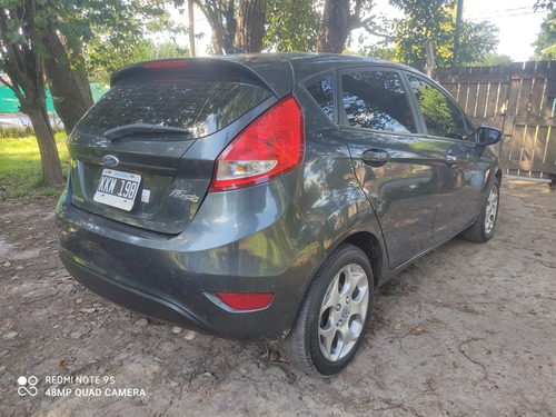 Ford Fiesta Kinetic Design 1.6 Design 120cv Titanium 2011