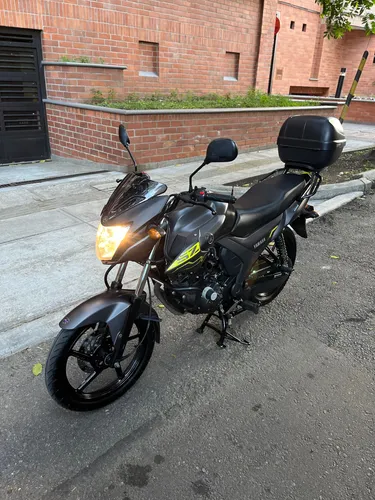 Yamaha Sz