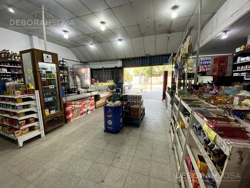 Imagen 3 de 7 de Excelente Propiedad Local De 550m2 Ubicado En El Centro Comercial De Virrey Del Pino! Con Renta