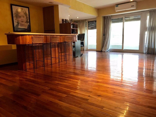 Imagen 2 de 17 de Impecable Y Amplio Semipiso De Categoría Excel Precio & Ubicación Con Gran Balcón -