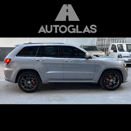 Imagen 3 de 16 de Jeep Grand Cherokee 6.4 Srt Atx 465hp At