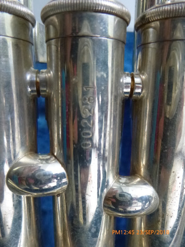 Imagen 3 de 7 de Corno Alto Bombardino Yamaha Yah201s