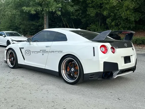 Nissan GT-R track edition