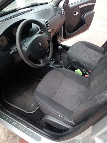 Renault Logan 1.6 Dynamique Fii