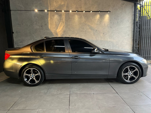 BMW 320i ACTIVE 2.0 Active Flex Aut. 4p
