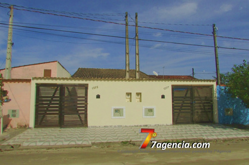 Imagem 6 de 14 de Ch05 Casa 2 Quartos Churrasqueira Aceita Financiamento