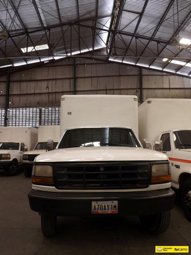 Imagen 8 de 9 de Ford F-350 Cava