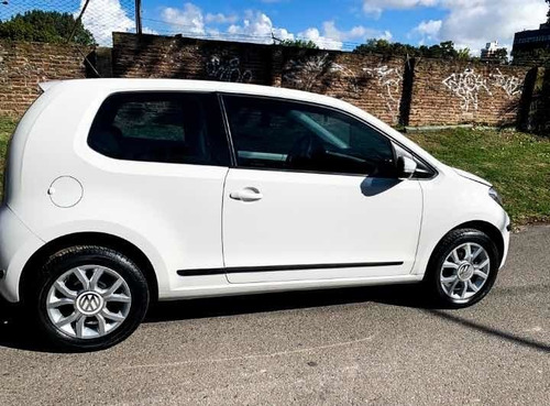 Volkswagen Up! 2015 1.0 High Up! 75cv 3 P