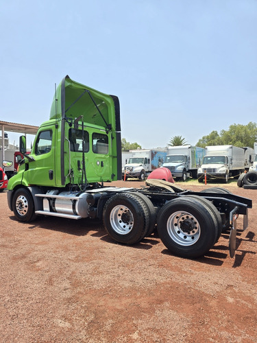 Torton Freightliner Cascadia Tractocamion 2019 Rabon