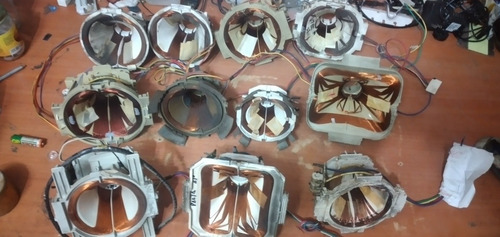 Imagen 2 de 5 de Yugos Para Televisor Varios Modelos