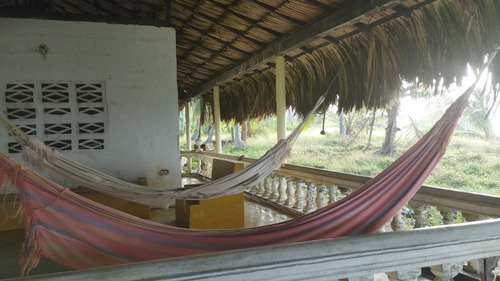 Terreno Perfecto Y Único Con Una Hermosa Vista Al Mar 