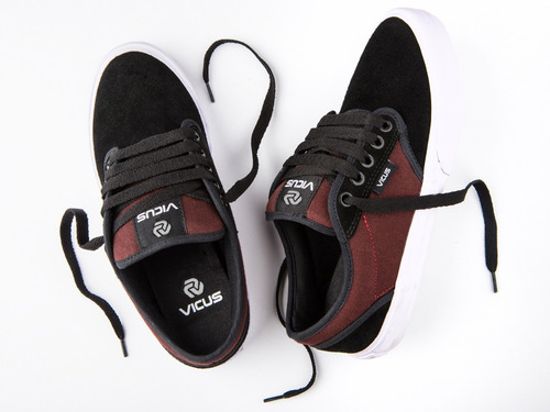Imagen 3 de 6 de Zapatillas Vicus Folk Gamuza/lona Negro Bordo