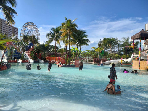 Hot Beach Suítes. O Teu Apartamento Com Parque Aquático!