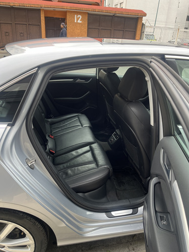 Audi A3 1.8 Attraction Plus At